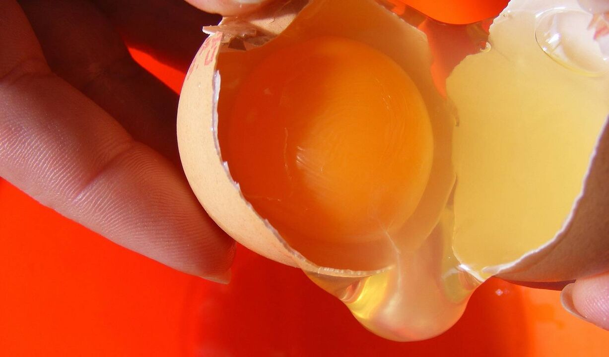 Αυγό για την αναζωογόνηση του δέρματος του προσώπου
